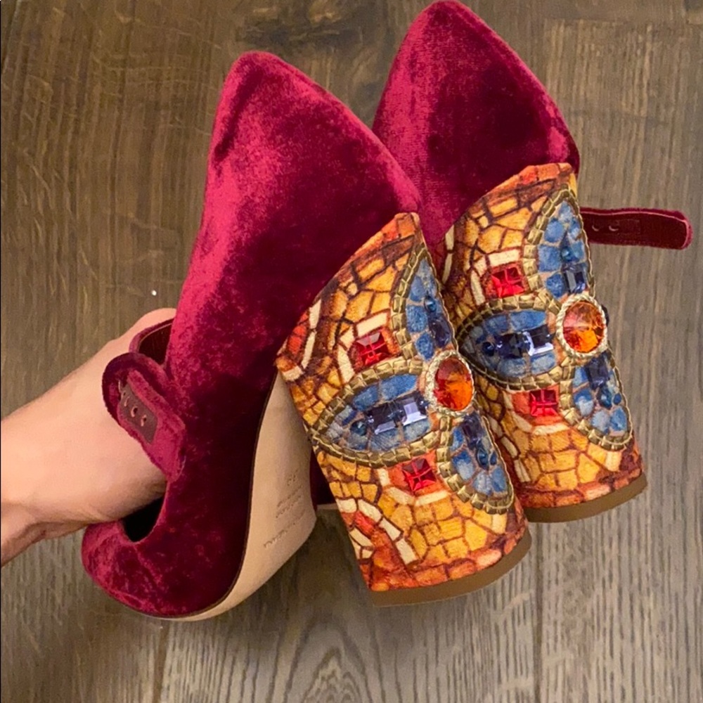 Dolce & Gabbana Red Velvet Heels with Mosaic Detail